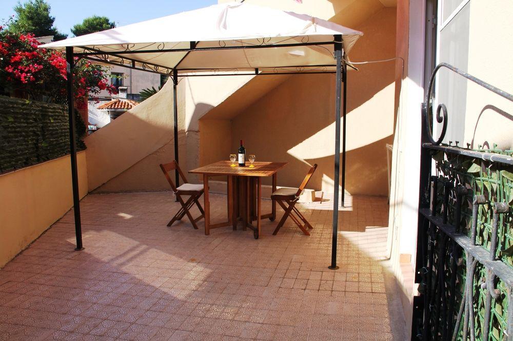 Casa Vacanze Cau - Viale Europa Alghero Bagian luar foto