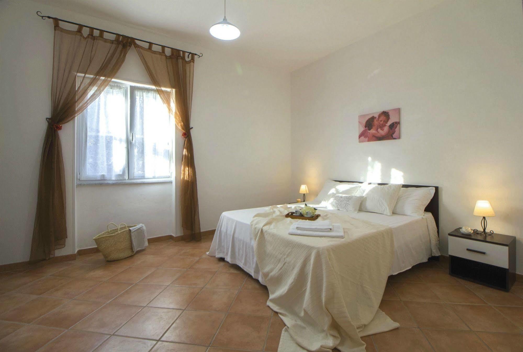 Casa Vacanze Cau - Viale Europa Alghero Bagian luar foto
