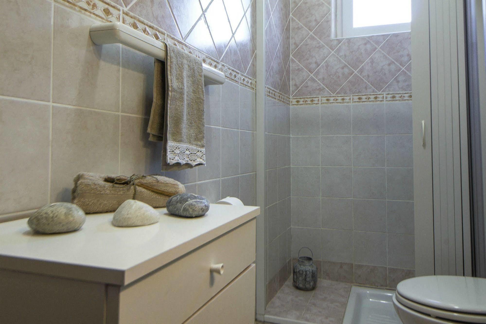 Casa Vacanze Cau - Viale Europa Alghero Bagian luar foto