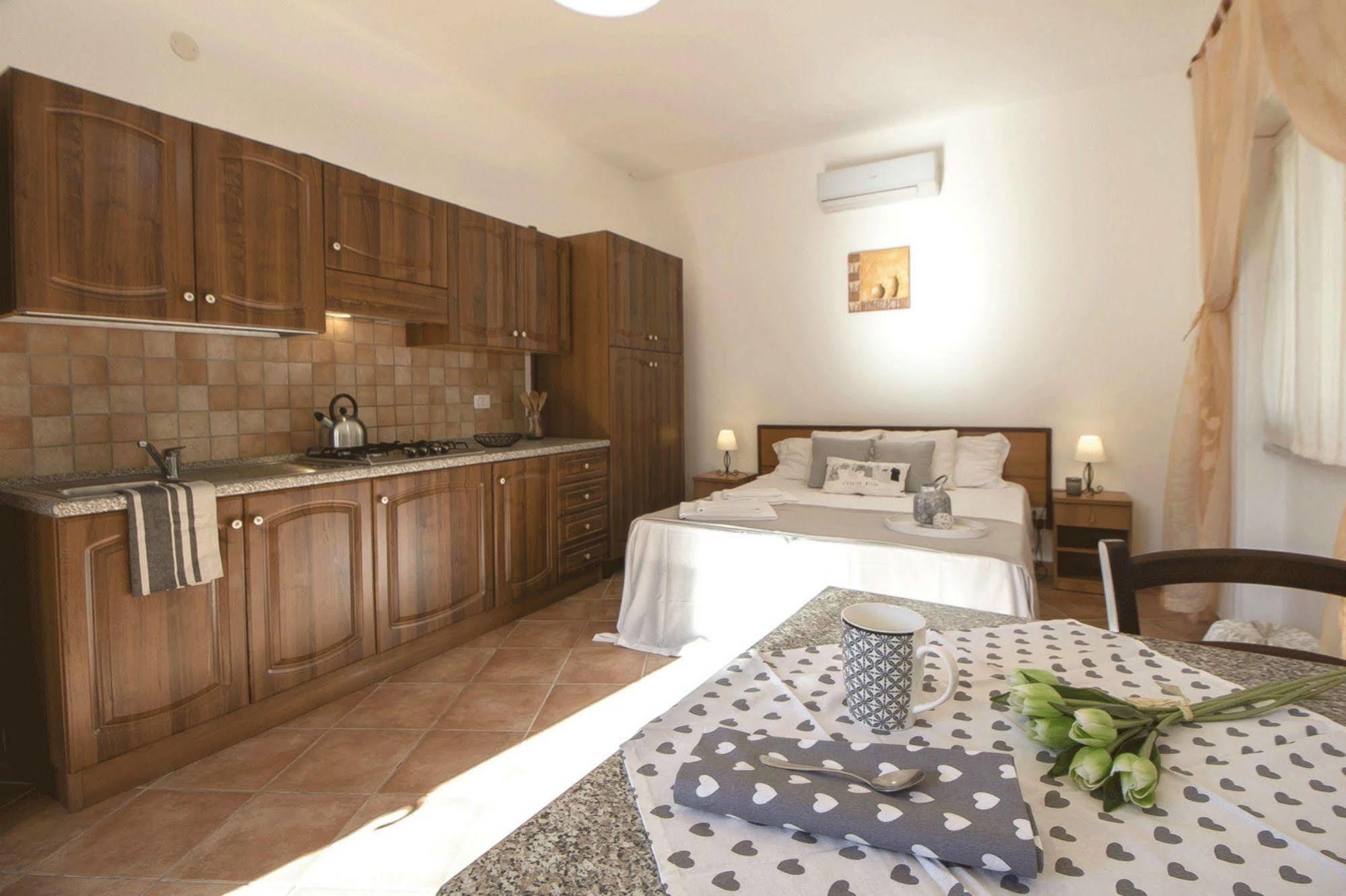 Casa Vacanze Cau - Viale Europa Alghero Bagian luar foto
